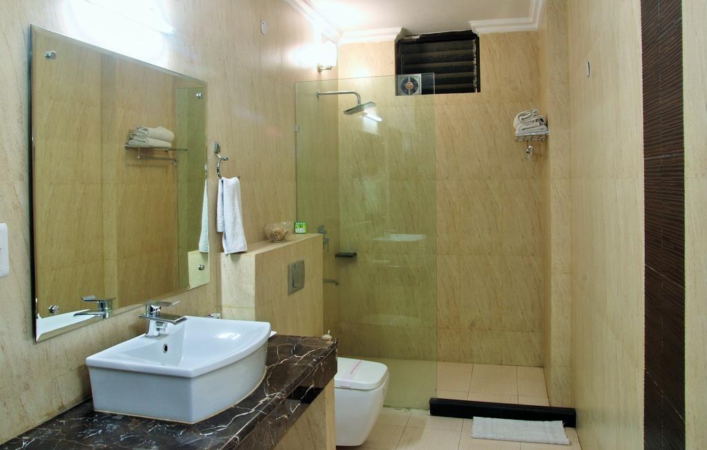 Hotel Deer Parkk New Delhi Eksteriør billede
