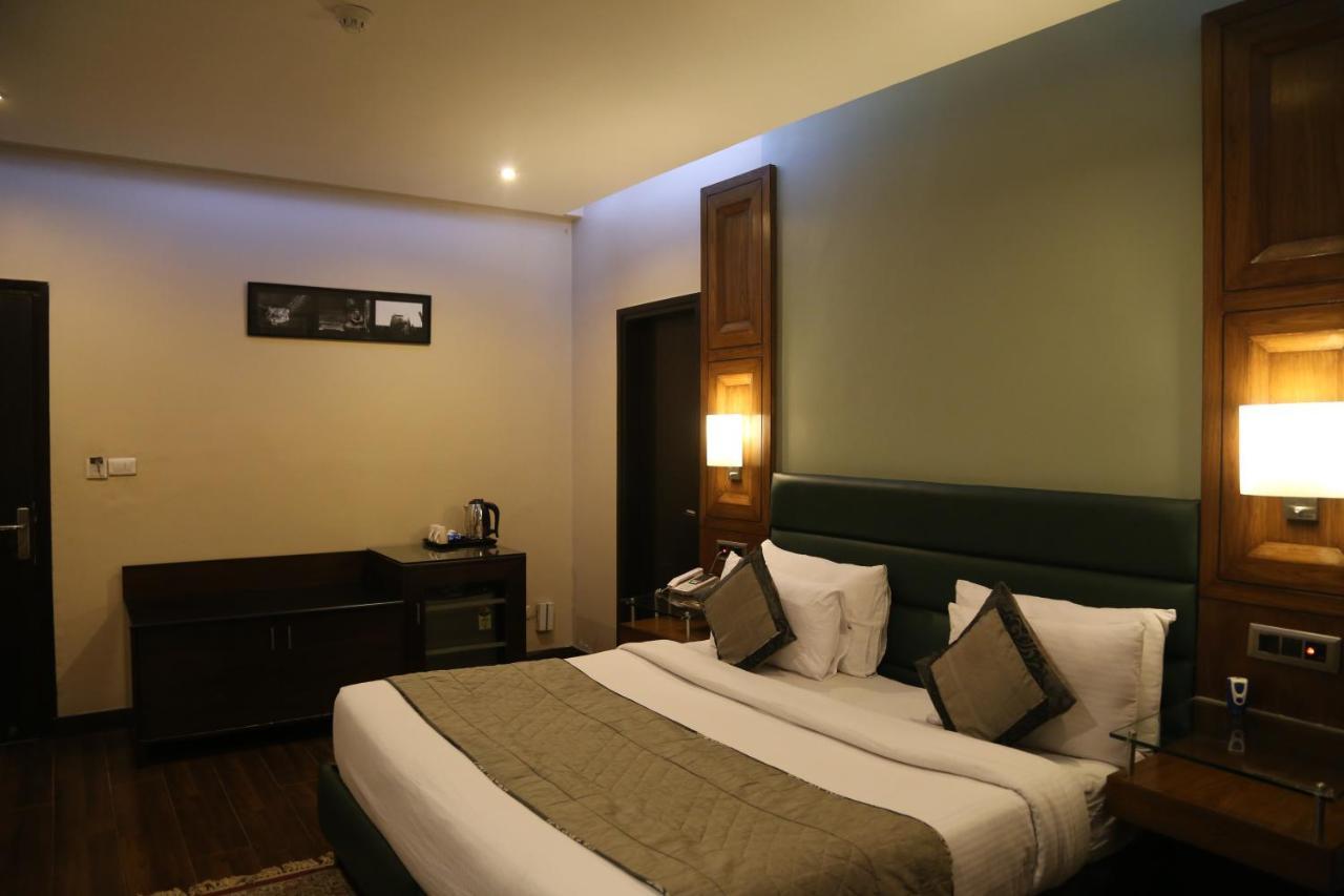 Hotel Deer Parkk New Delhi Eksteriør billede